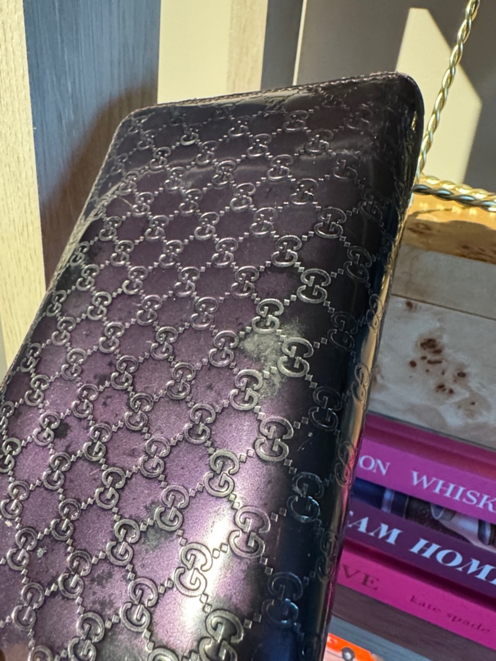 Vintage Gucci Metallic Plum GG Zip Around Wallet with Heart Pulls - Picture 7 of 9